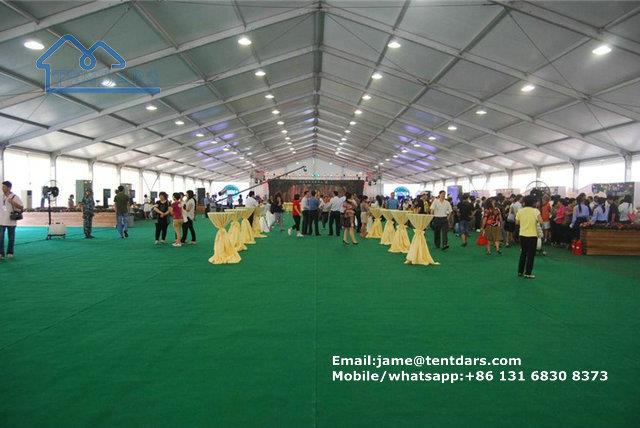 Large clear span tent